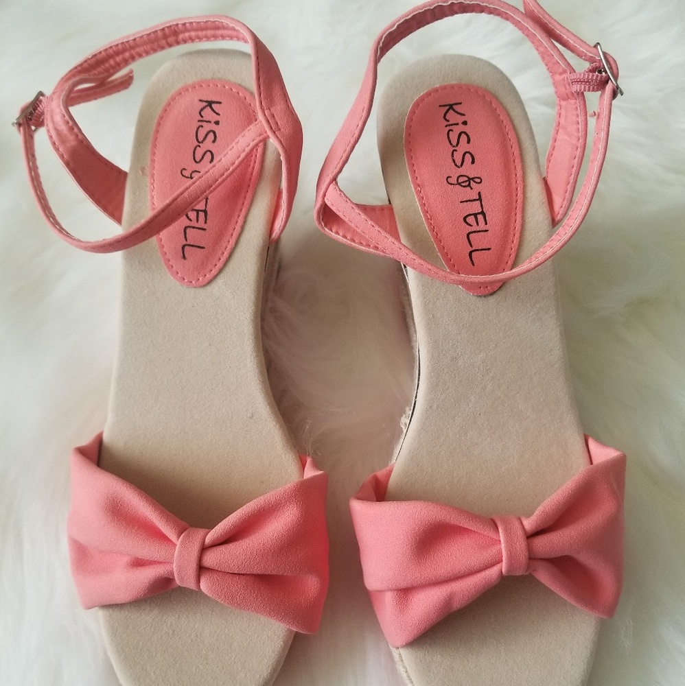 Beautiful platform shoes. - Picture 2 of 5